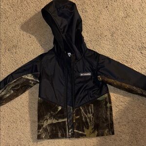 Columbia Black and Camouflage Jacket
